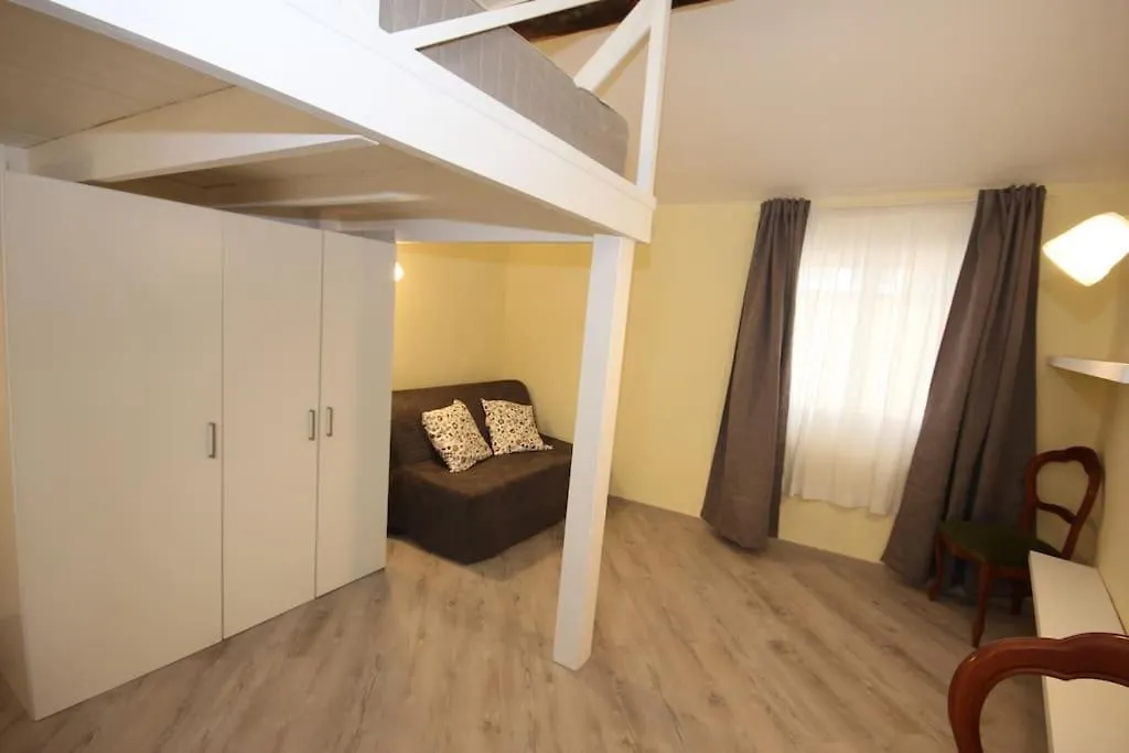Loft Macelli'S House Apartment Genoa